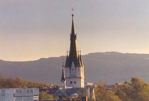 Moholt kirke i nærheten av Voll studentby